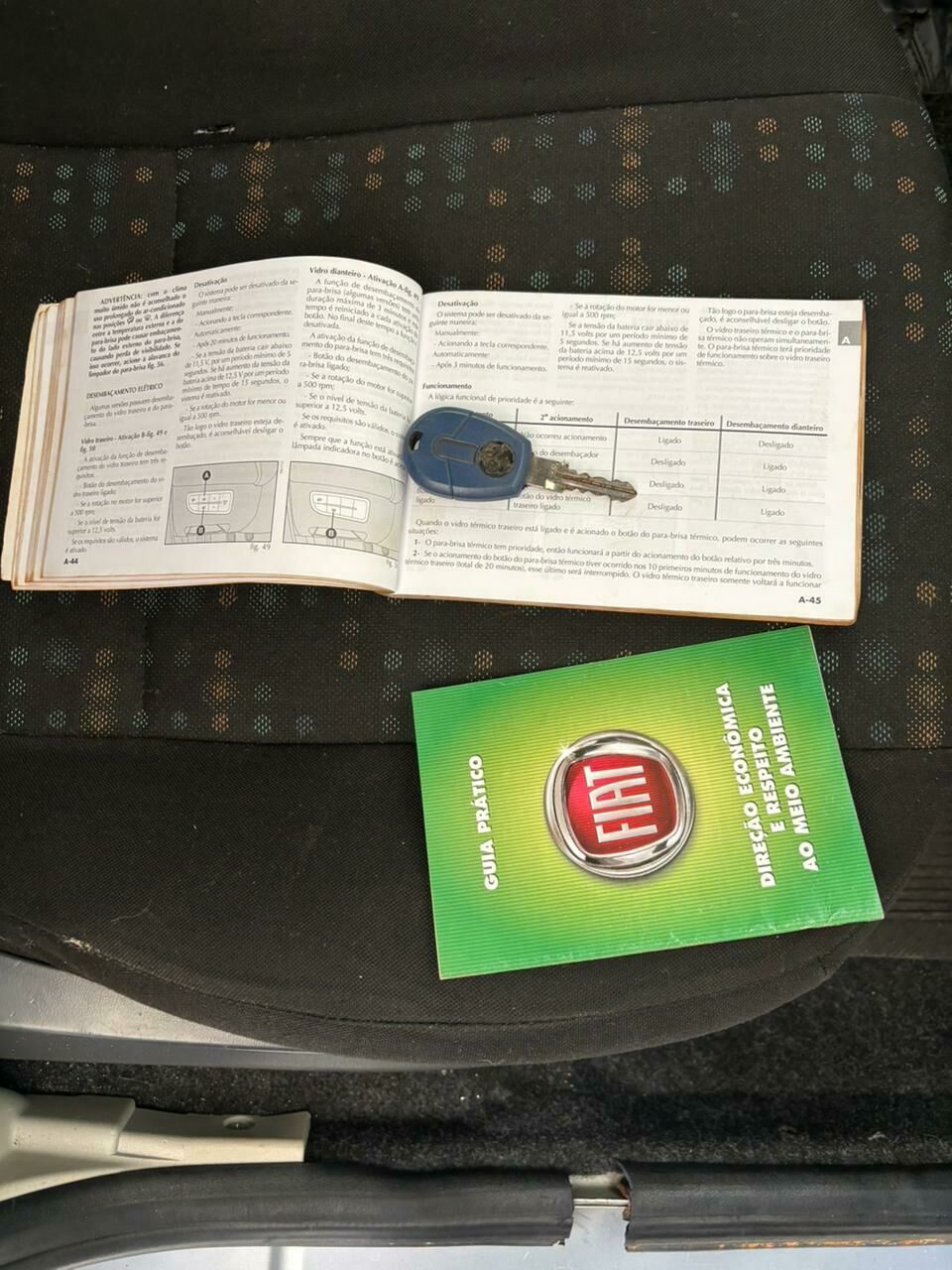 Imagem do veículo  FIAT UNO VIACE 1.0